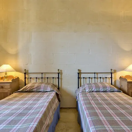 Farmhouse Maya Santa Luċija