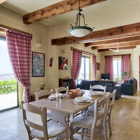 Farmhouse Maya Santa Luċija